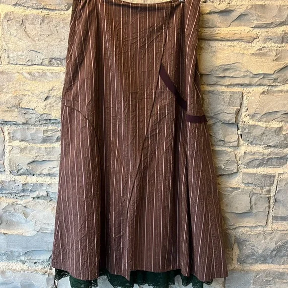 SPANNER Asymmetrical Brown Striped Skirt - Picture 4 of 6